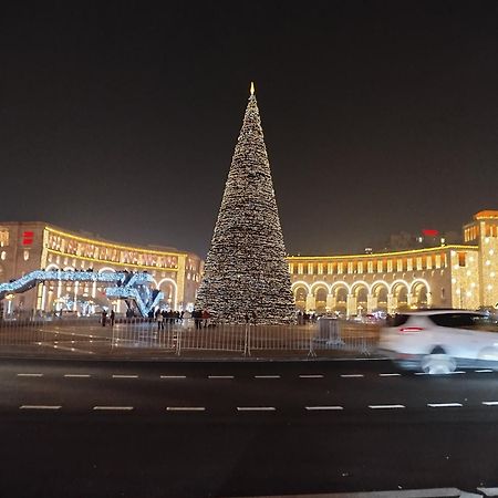 Апартаменты На площади Республики Ереван Экстерьер фото